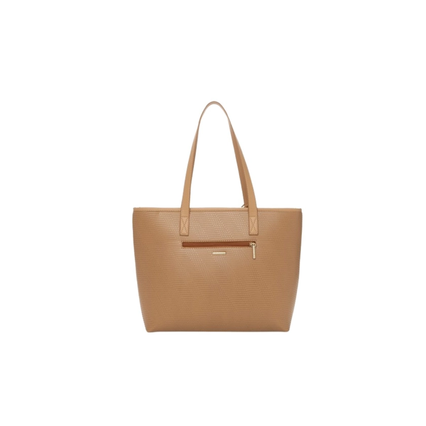 A Bolsa Feminina Rafitthy Tote Estampa Banoffee Creme traz um toque suave e sofisticado ao seu visual. Com medidas de 32x30x22 cm e material sintético de alta qualidade, oferece um espaço interno amplo e alças confortáveis para o dia a dia. A estampa em tons de banoffee creme é ideal para quem busca elegância com praticidade.
