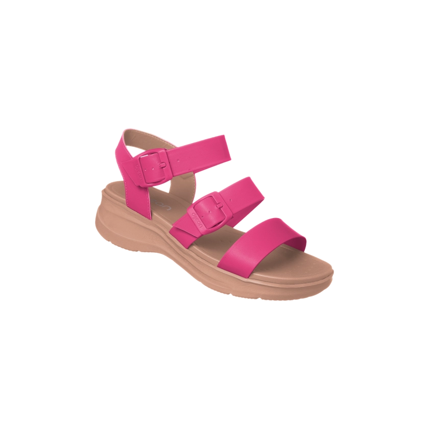 Na imagem temos uma linda sandália feminina Dijean na cor Pink, com três tiras e regulagem dupla para melhor ajuste nos pés.