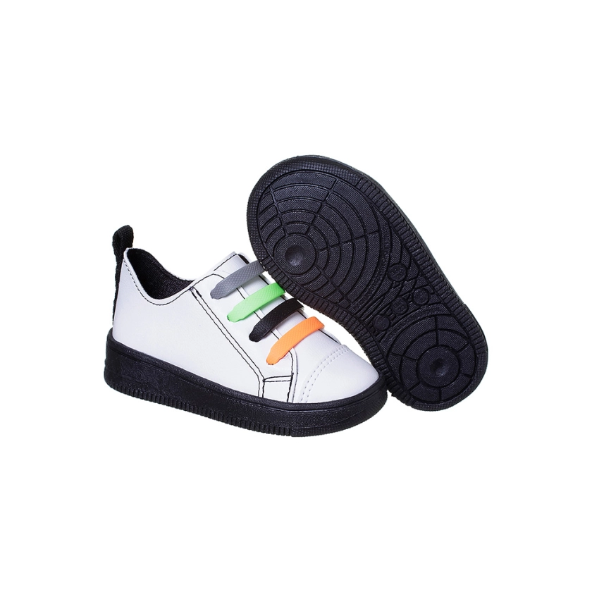 Na imagem temos um lindo tênis Ortopé linha bliss nas cores preto e colorido, confortavel, divertido e muito estiloso