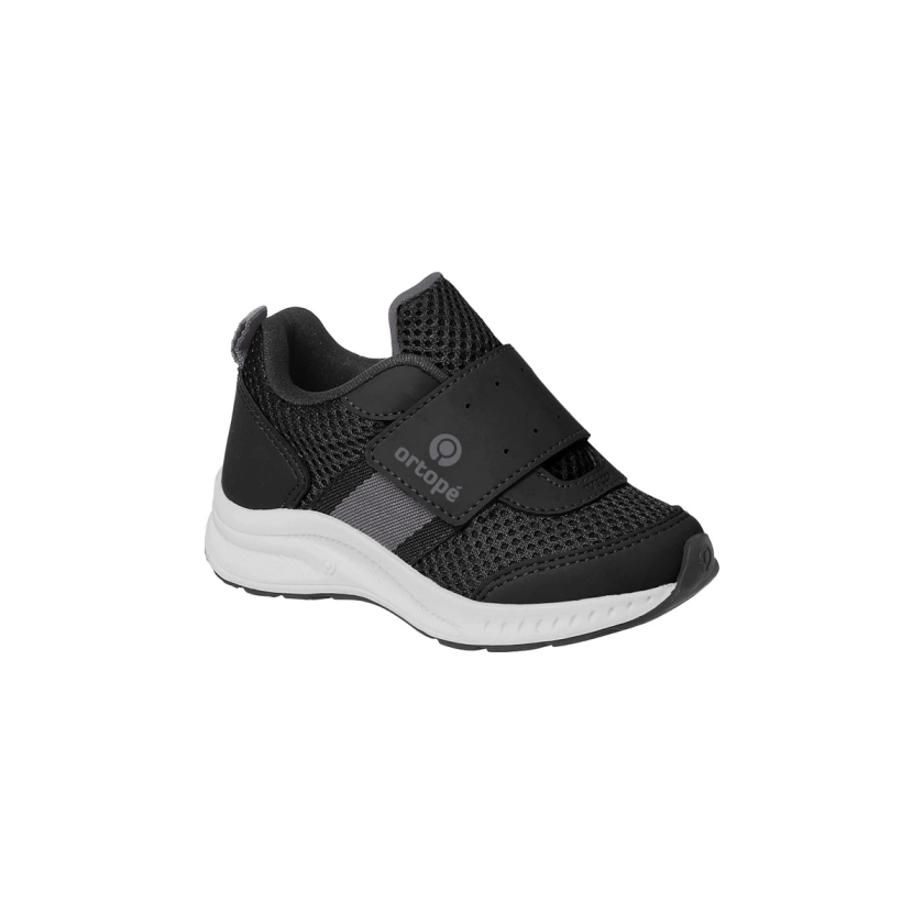 Na imagem temos o Tênis Infantil Masculino Ortopé DNA Flex Fita Aderente Preto, uma excelente escolha para os pequenos, combinando conforto, praticidade e estilo. Seu cabedal em tecido/polímero proporciona durabilidade e conforto, enquanto o sistema de calce fácil com fita aderente simplifica o processo de colocar e tirar o tênis. A palmilha Gravidade Zero oferece suporte extra e absorção de impacto, garantindo conforto durante todo o dia. O solado TR emborrachado proporciona aderência e estabilidade em diversas superfícies, assegurando segurança em cada passo. Este tênis é ideal para acompanhar as aventuras diárias dos meninos, seja na escola, em passeios ou nas brincadeiras, sempre com muito estilo e praticidade.