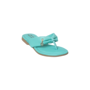Na imagem temos uma linda sandália de dedo infantil feminina Ortopé com tira comfy fofinha com aplicação de delicado pingente. Na cor azul.