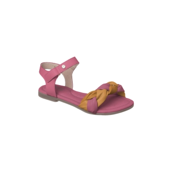 Na foto temos uma linda sandália Infantil Ortopé Candy em pink, com detalhes em laranja. Confortável e durável, é ideal para as pequenas exploradoras, proporcionando segurança e estilo a cada passo