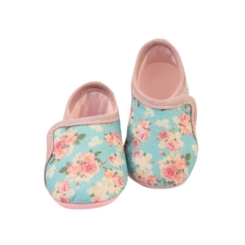 Tenizinho hiper confortável e levinho, para os passeios do dia a dia do seu filhote! Com fechamento em velcro e abertura total, facilitando o calce e trazendo praticidade para o dia-a-dia da mamãe. Aposte no conforto desse modelinho, que além de tudo é muito fofo – os pé pãozinhos agradecem!