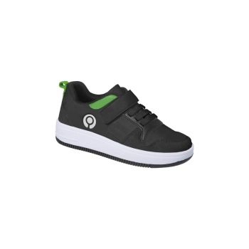 Na imagem temos o Tênis Infantil Masculino Ortopé Bliss Preto, a escolha ideal para os pequenos que buscam estilo e conforto no dia a dia. Com cabedal em polímero, este tênis garante resistência e durabilidade. A palmilha Gravidade Zero proporciona um conforto excepcional aos pés, enquanto o solado TR emborrachado oferece maior aderência e segurança. O fecho com cadarço elástico e fita aderente facilita o calce e ajusta perfeitamente ao pé. Com mais de 50 anos de história, a Ortopé continua a inovar e oferecer calçados que cuidam do bem-estar das crianças. Escolha Ortopé para qualidade e conforto inigualáveis!
