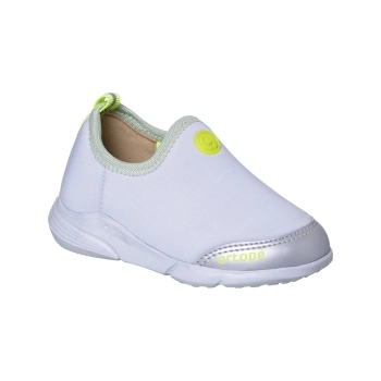 Na imagem Tênis Infantil Masculino Ortopé Sport Baby na cor branco com detalhe em amarelo