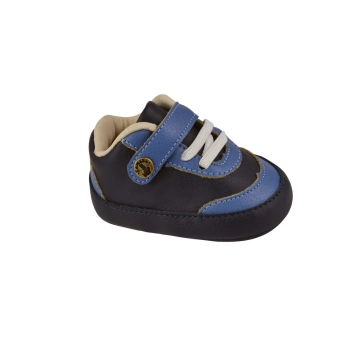 Tênis RN Masculino Sameka Elástico Azul Marinho: conforto e proteção para recém-nascidos, com fechamento em velcro e elástico. Forro macio e espuma interna que protege o calcanhar. Detalhe em rebite ouro velho.